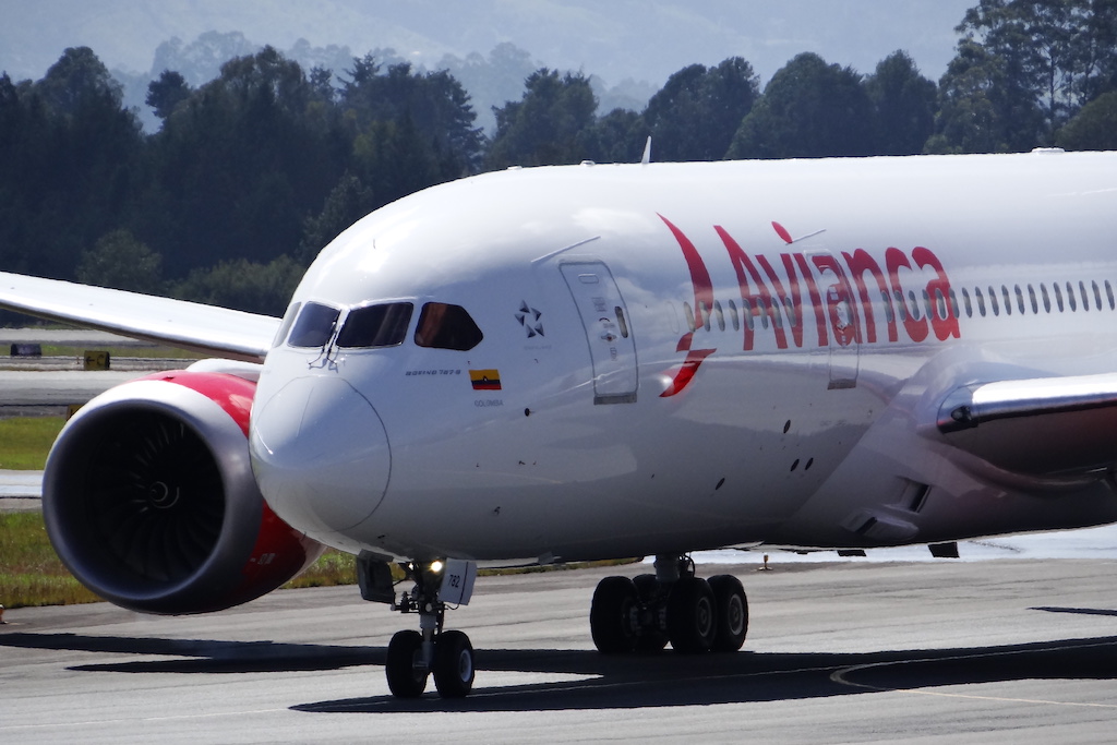 An Avianca Boeing 787.