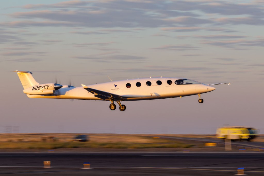 Eviation Alice Flight